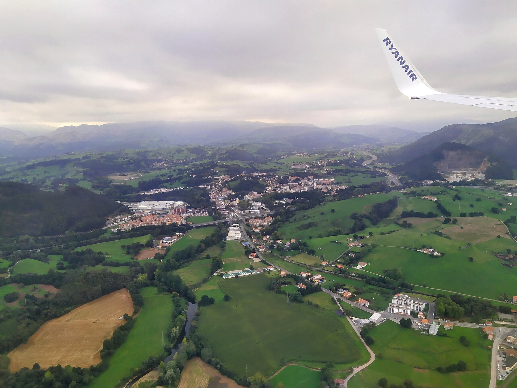 Prados entre Orejo y Solares